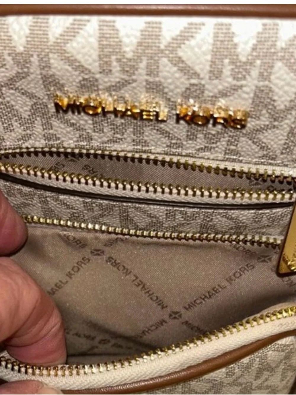 Michael Kors Jet Set Signature Logo Crossbody - Medium - Coated Canvas - Beigh